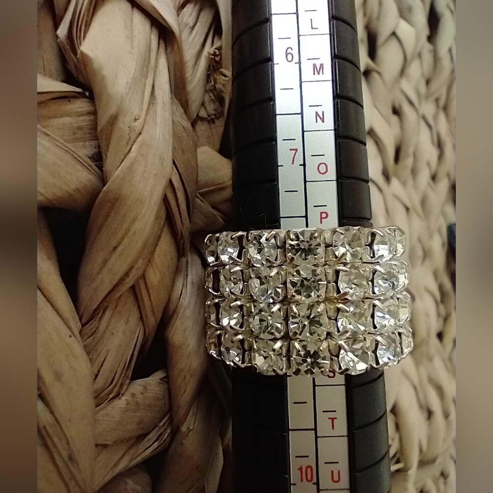 Crystal stretch ring - Picture 12 of 12